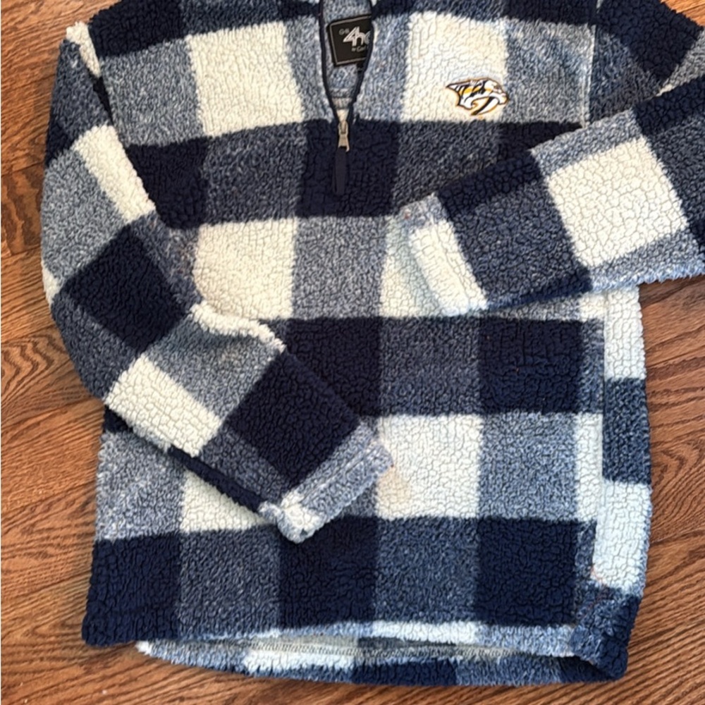PREDATORS Navy and White Checkered women’s  Fleece Pullover Sweater